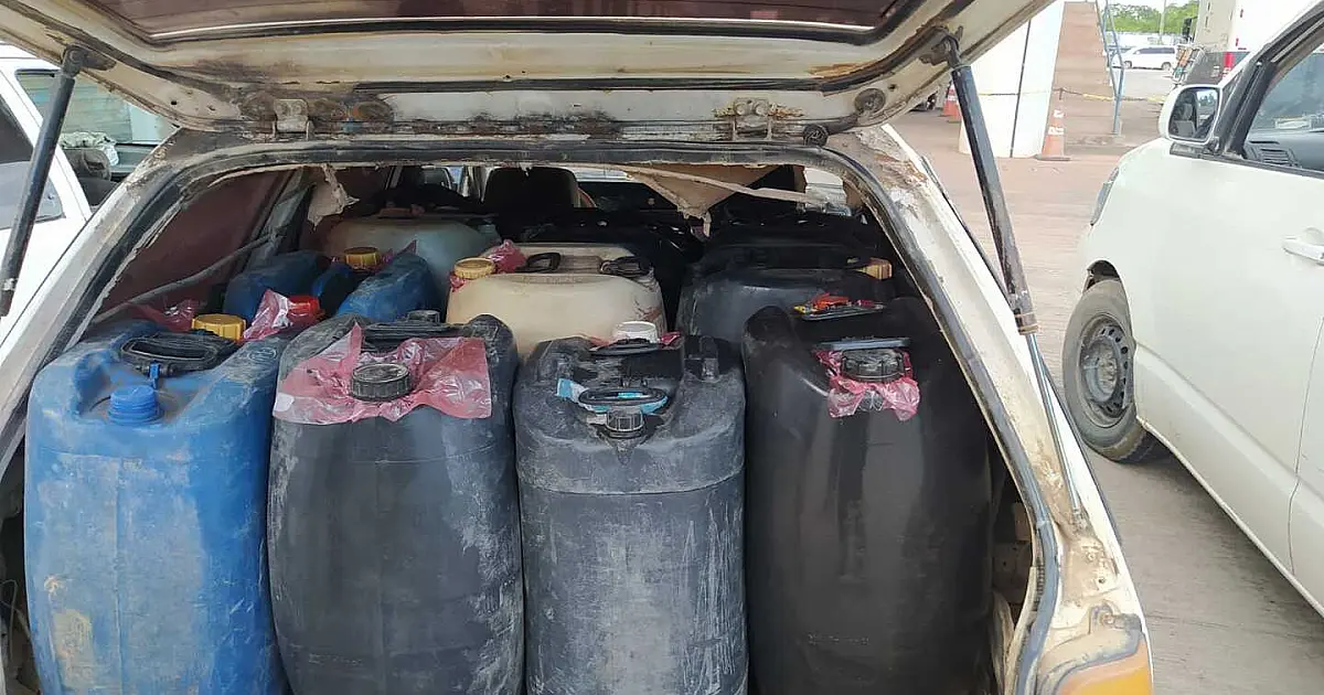 Bolivianos são presos com combustível ilegal em estrada vicinal