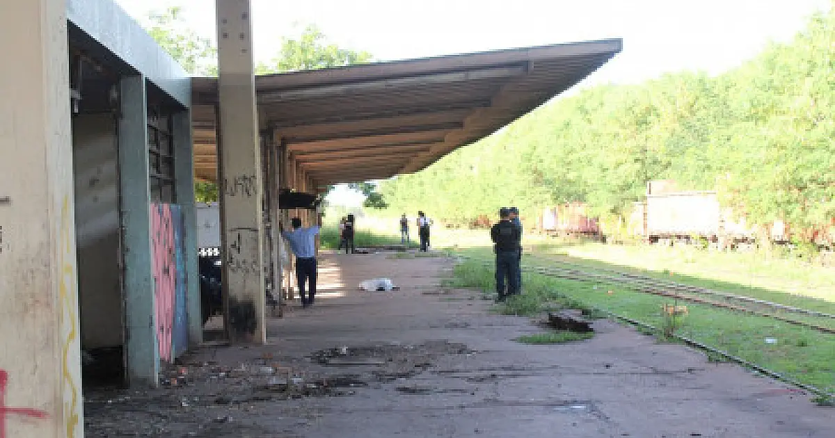Homem morto à facadas na antiga estação ferroviária tinha diversas passagens pela polícia