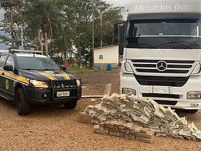 PRF apreende 358,8 Kg de cocaína em Ivinhema