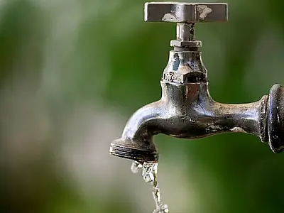 Bairros de Corumbá e Ladário sofrem com falta de água nesta quarta-feira, 30