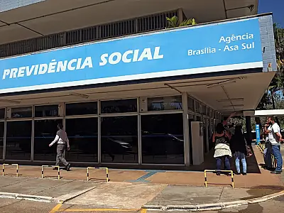Governo retoma bônus de produtividade para reduzir filas do INSS