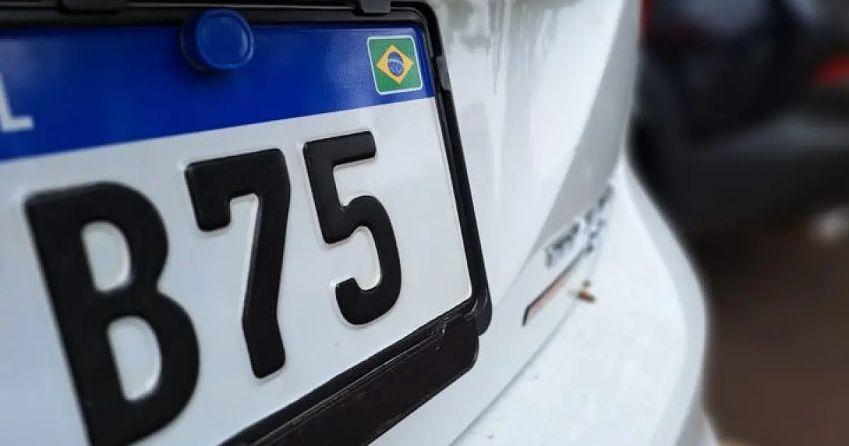 Junho é mês de licenciar veículos com placas terminadas em 4 e 5 no Mato Grosso do Sul