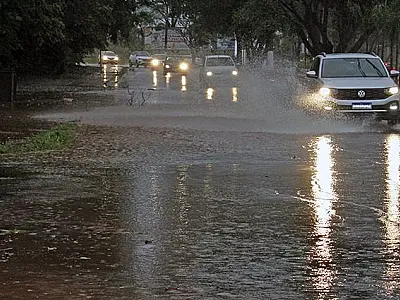 Defesa Civil alerta para chance de novos temporais