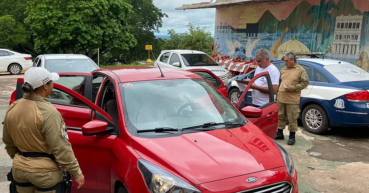 Veículos aprovados como transporte por aplicativo devem ser vistoriados pela Agetrat