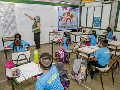 Façanha destaca papel do professor no período pós-pandemia