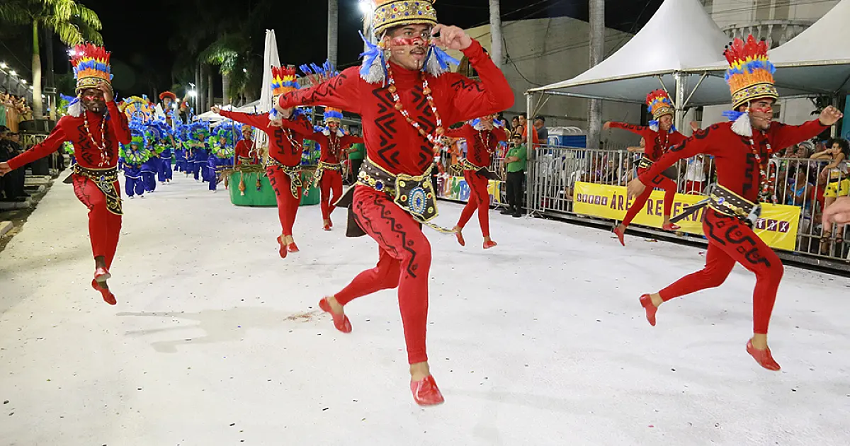 Unidos da Major Gama faz homenagem ao município de Dourados