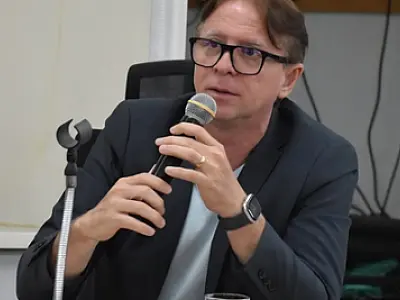 Samyr cobra providências para sanar problemas de perícias médicas no INSS