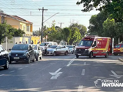 De três acidentes de trânsito atendidos no plantão, dois ocorreram na rua Colombo