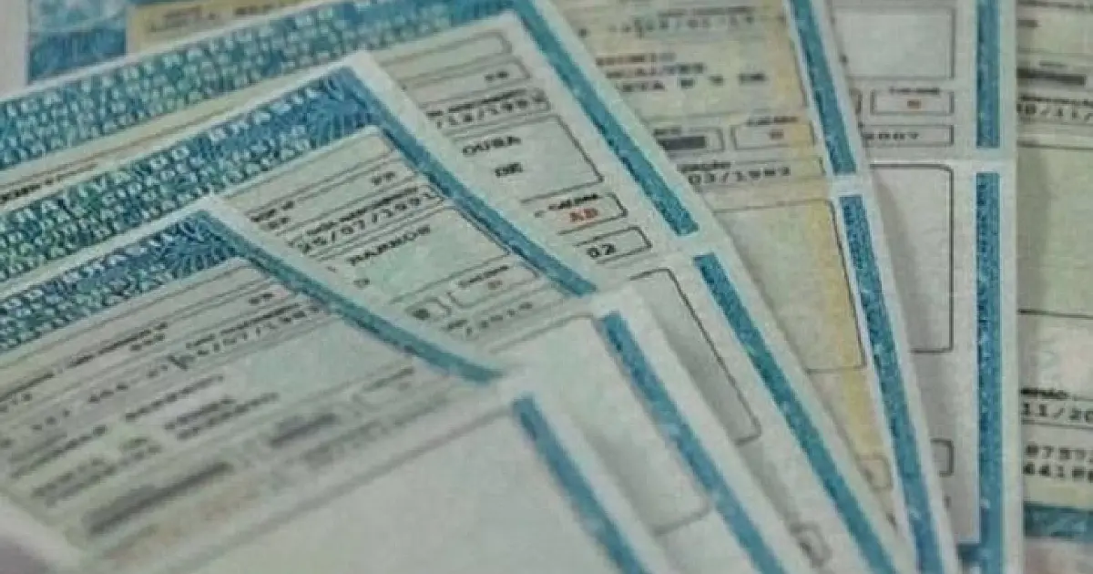Detran alerta para anúncios na internet que prometem CNH sem aulas ou exames