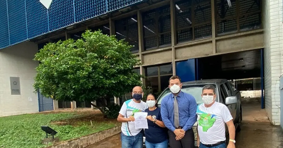 Receita Federal doa Nissan Frontier à Apae de Corumbá