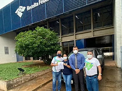 Receita Federal doa Nissan Frontier à Apae de Corumbá