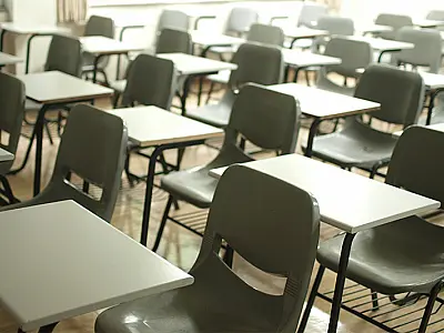 Programa Despertar abre inscrições para alfabetização de adultos em Ladário