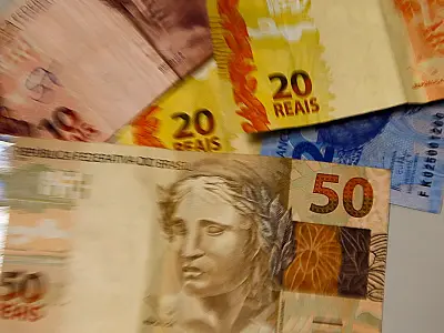 Receita abre hoje consulta a lote residual de restituição do IR