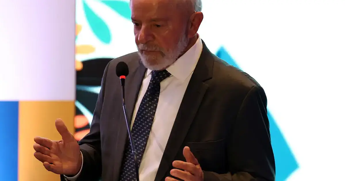 Lula parabeniza Trump pela vitória nas presidenciais norte-americanas
