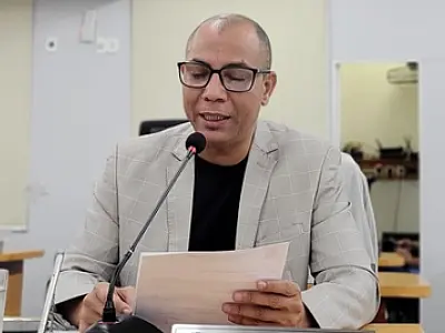 Hesley solicita pagamento mensal da promoção vertical a profissionais do magistério