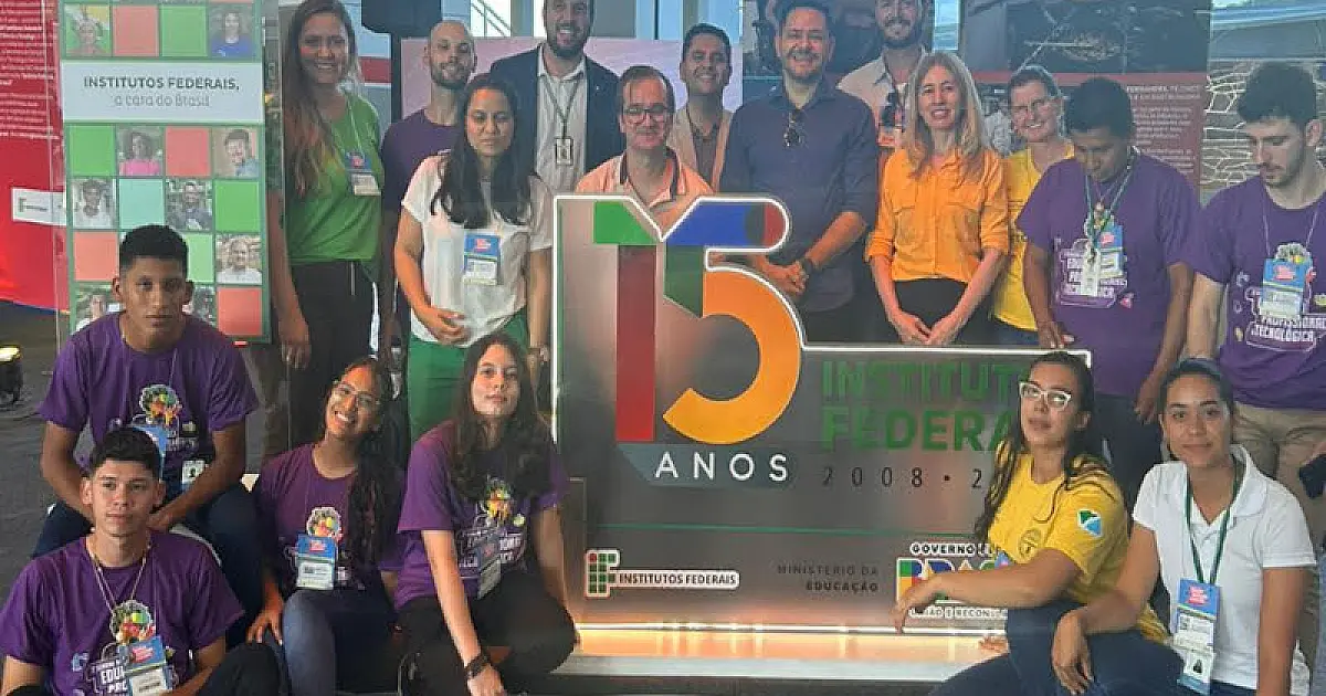 Estudantes do IFMS Corumbá expõem projetos em evento do MEC