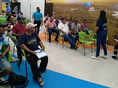 Produtores de assentamentos rurais participam de capacitação sobre piscicultura