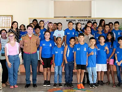 Programa 'Bombeiro na Escola' vai atender alunos de Ladário
