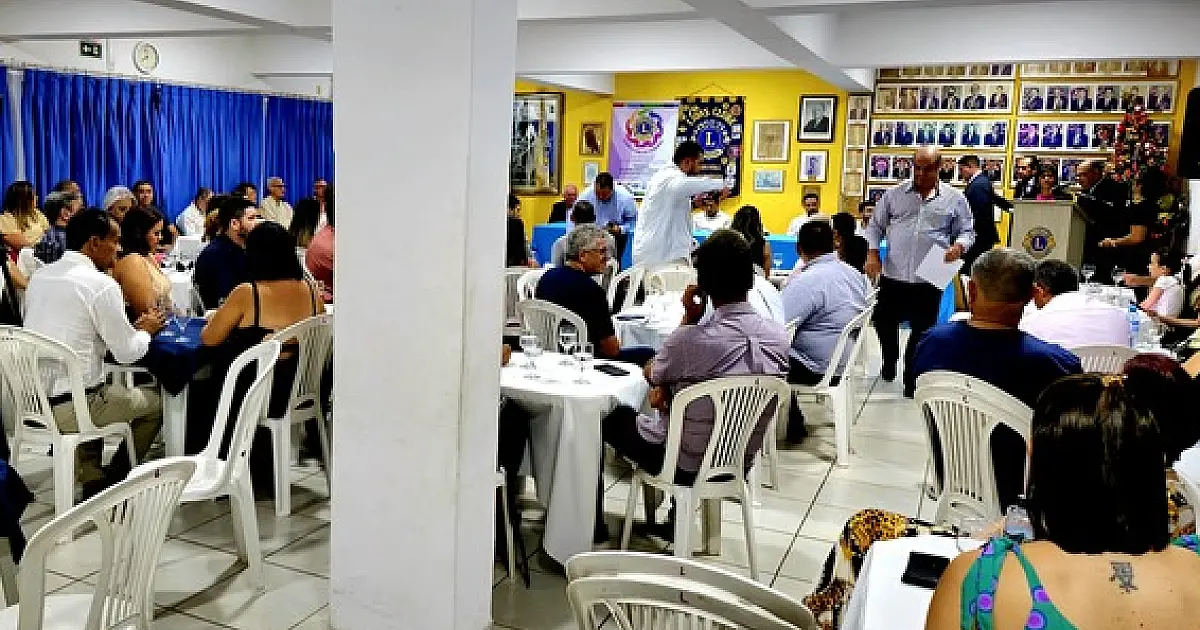 Time de 84 é reunido para celebrar os 40 anos do 1&ordm; título estadual do Corumbaense
