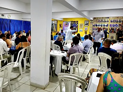 Time de 84 é reunido para celebrar os 40 anos do 1&ordm; título estadual do Corumbaense