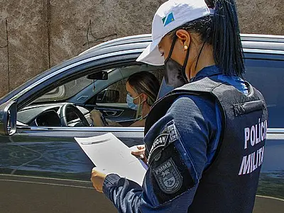 Última semana para pagar licenciamento de veículos placas com final 3 e 4