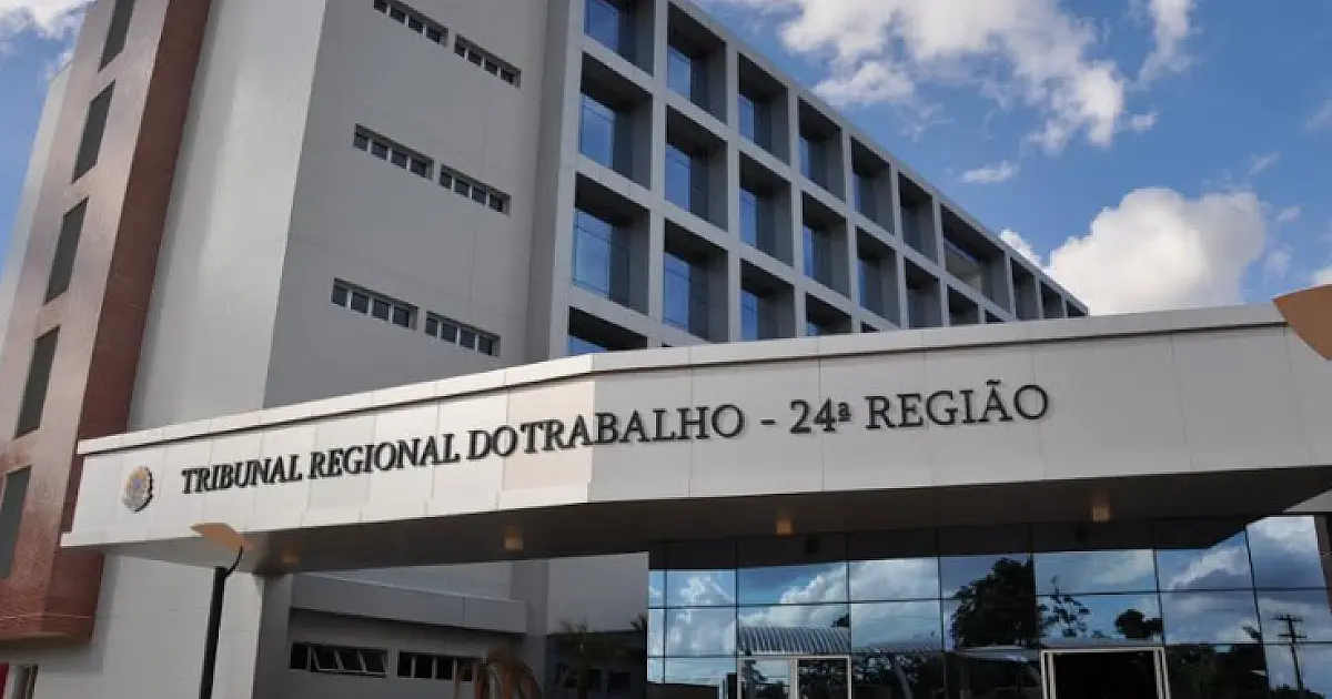 Inscrições para processo seletivo de estágio no TRT terminam no domingo (30)