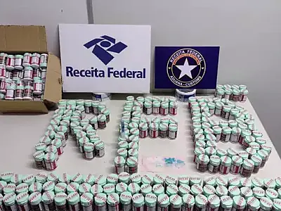 Droga de MS que saiu disfarçada em frascos de remédio é apreendida no Recife