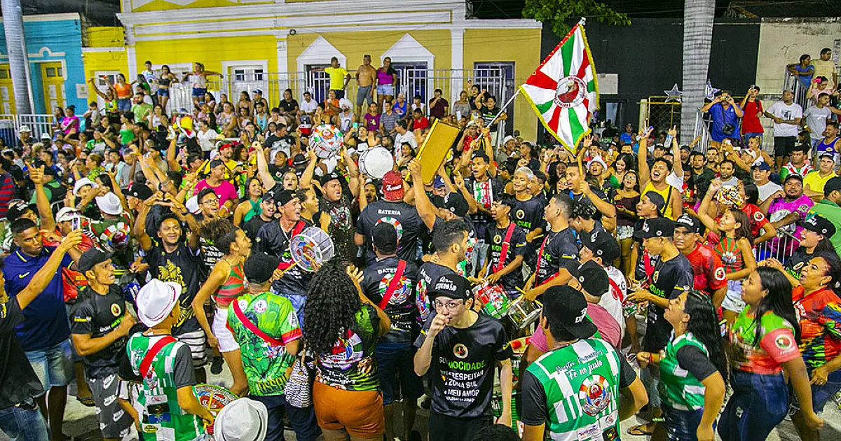 Nova Corumbá, Nação Zumbi e Cravo Vermelho são os campeões do Carnaval de Corumbá 2023