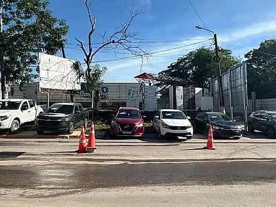 Bolívia devolve seis veículos furtados ao Brasil