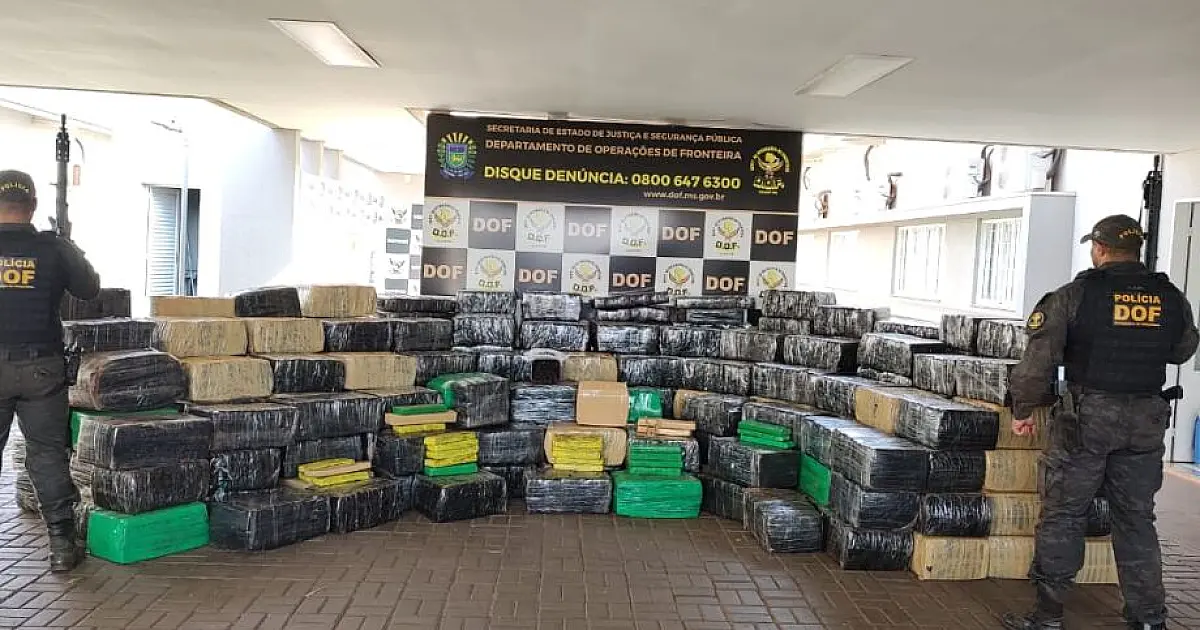Traficante abandona carga de maconha avaliada em R$ 13 milhões
