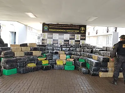 Traficante abandona carga de maconha avaliada em R$ 13 milhões