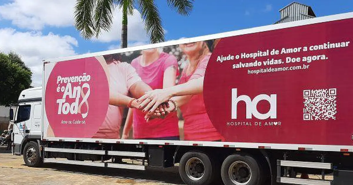 Exército traz carreta do Hospital do Amor para realizar exames preventivos ao câncer em Corumbá