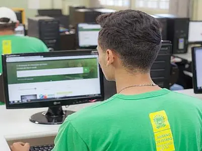 Pré-matrículas para alunos da rede estadual encerram nesta quarta-feira