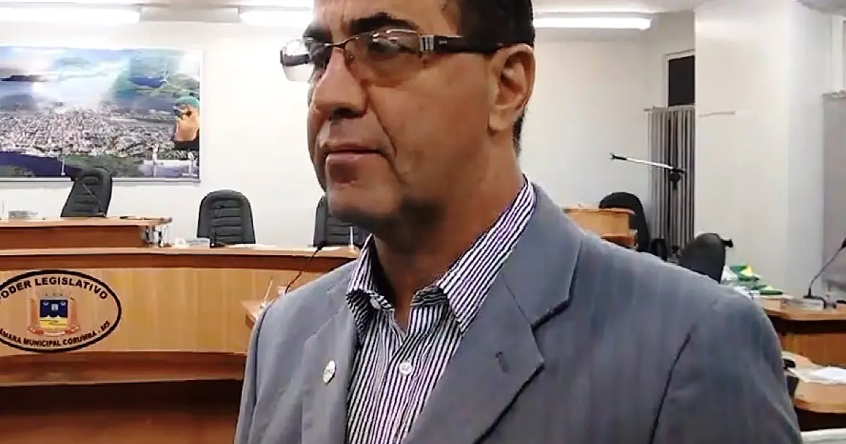 Buxexa do Amaral faz live na Delegacia Regional e é preso por desacato