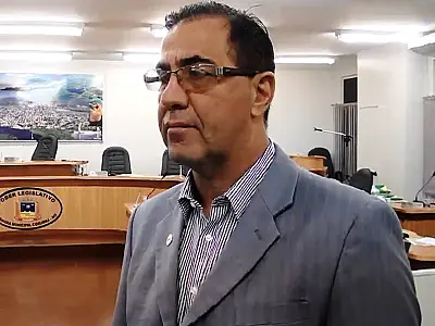 Buxexa do Amaral faz live na Delegacia Regional e é preso por desacato