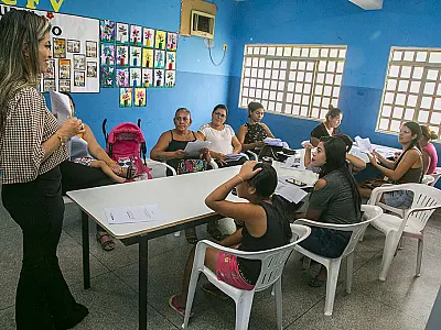 Curso de Designer de sobrancelhas no CRAS I inicia atividades do Qualifica Corumbá