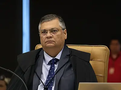 Dino manda divulgar CPF de quem ganha salário via emendas para saúde
