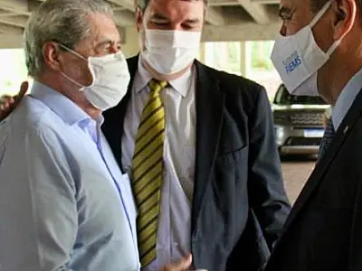 Tucanos buscam apoio no MDB e PSD