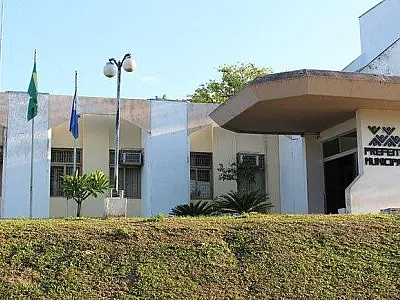 Munir fecha prefeitura de Ladário para investigar "maracutaias" da antiga gestão