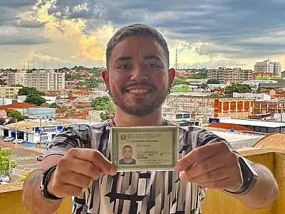 Ação na capital orienta pessoas trans na retificação de nome e gênero