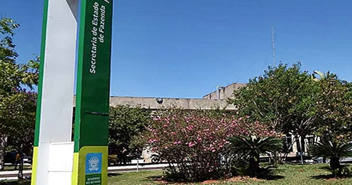 Dívida das empresas com o Estado aumenta R$ 1,8 bilhão em um ano