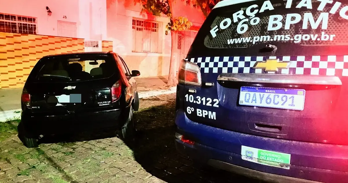 Carro furtado no inicio de outubro é encontrado na área central