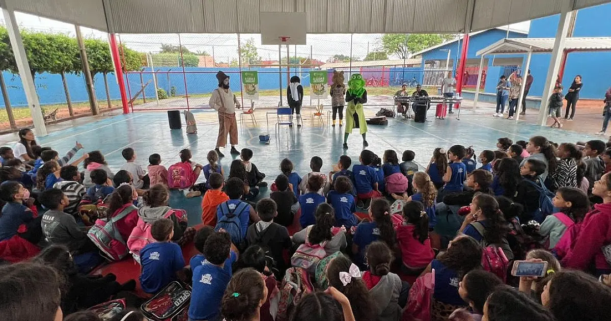 Mais de 10 mil alunos assistiram apresentação teatral sobre incêndios em MS