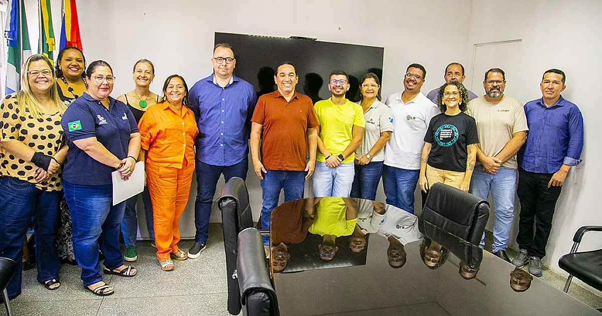 Titulares e suplentes do Conselho Municipal de Turismo são empossados em Corumbá
