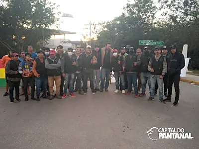 Fronteira com a Bolívia amanhece fechada em protesto ao adiamento do Censo Populacional