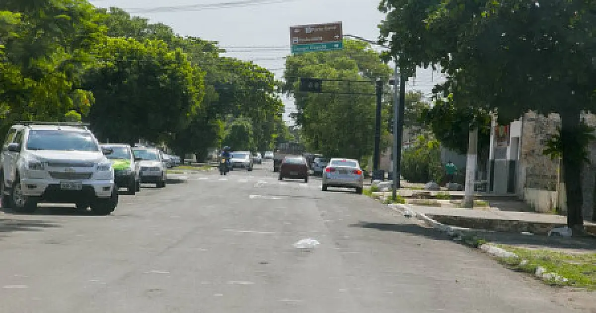 Rua Colombo terá trânsito de mão única a partir do dia 27