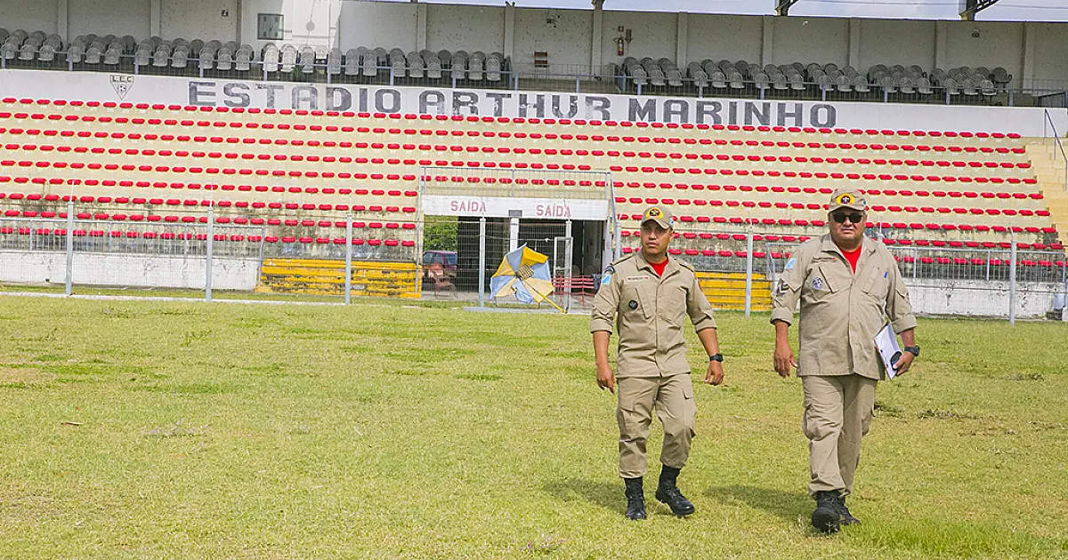 Estádio Arthur Marinho recebe prévia de visita técnica dos Bombeiros