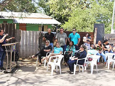 Prefeito libera R$ 8 milhões em obras de asfalto; drenagem e lajotamento para quatro bairros