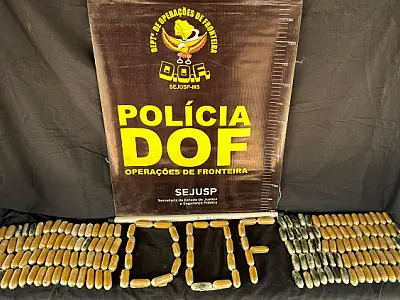 Casal é preso com cápsulas de drogas no estômago e presas ao corpo