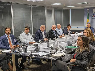 Avançam as discussões para implantação do Corredor Ferroviário Bioceânico